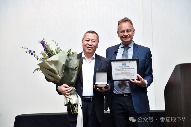 SID2024：京东方以“科技+绿色”解读从“显示无处不在”到“全场景AI智慧显示”(图6)