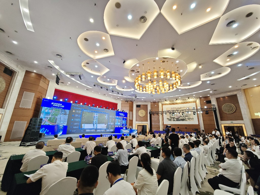 南方电网2024年生产域AI算法应用竞赛决赛在广东深圳举行(图1)