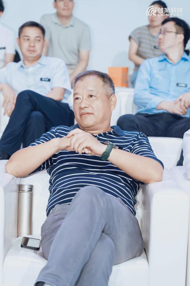 “奇瑞驶入Self-Agentic汽车机器人赛道”——2024雄狮科技AI智能体生态开放大会(图5)