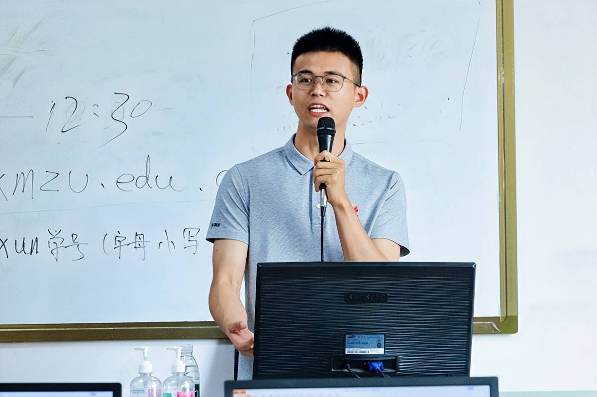 “智改数转教育筑基”2024人工智能师资培训昇腾AI全国行广西站成功举行(图7)