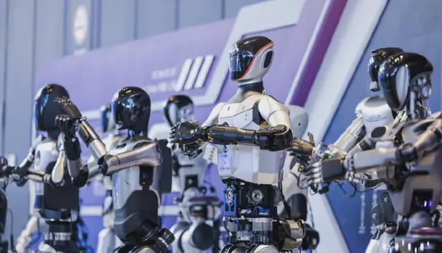 人工智能大会2024：开启人形机器人之战(图1)