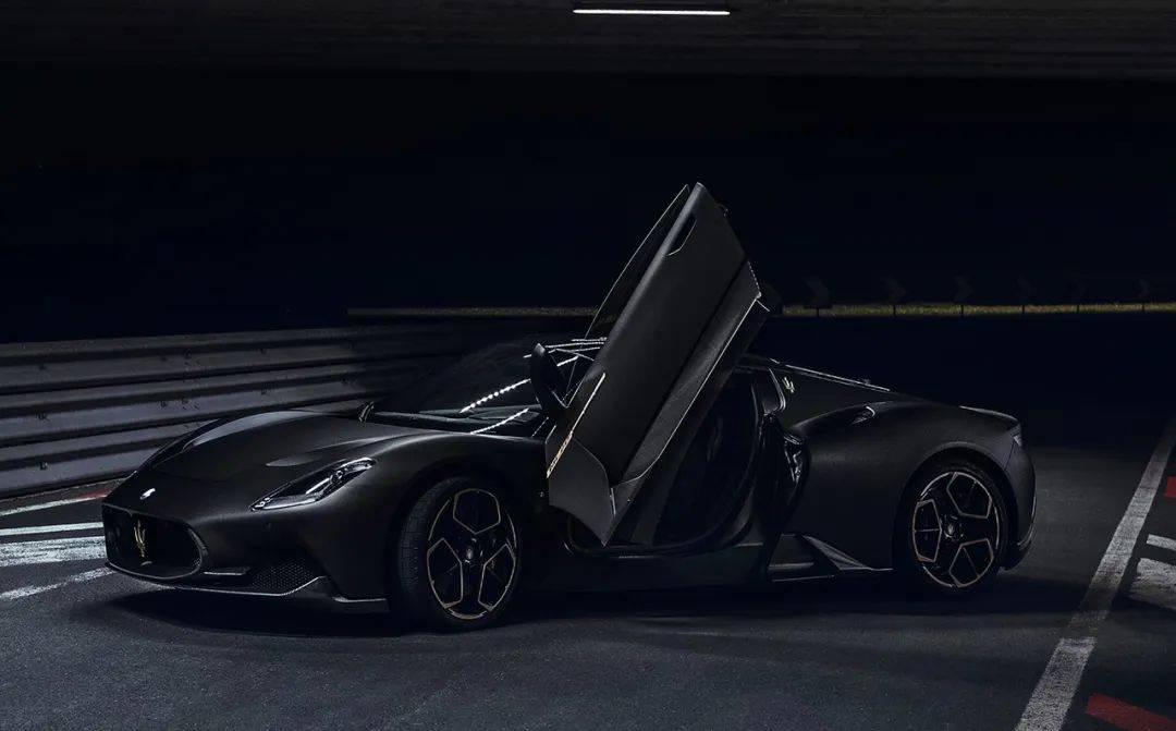 AI爆发·2024十大科技设计趋势(图11)