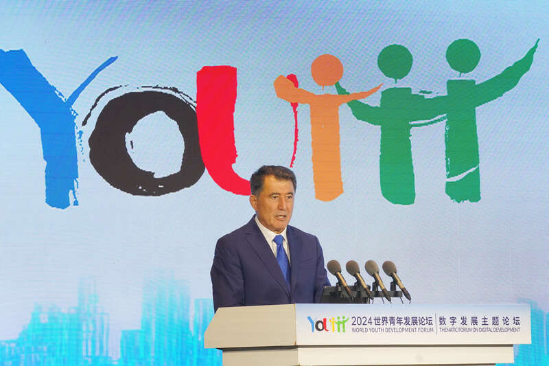 中亚人工智能协会主席诺罗夫：AI不是“就业杀手”而是就业创造者(图1)