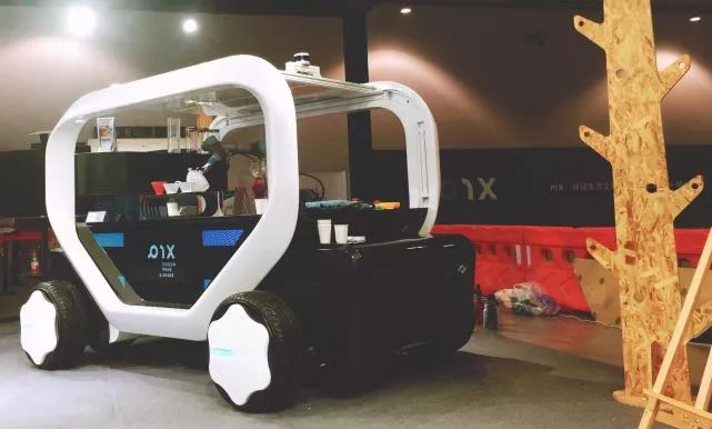 AI看数博“黑科技”｜未来已至！开启无人驾驶新纪元(图1)