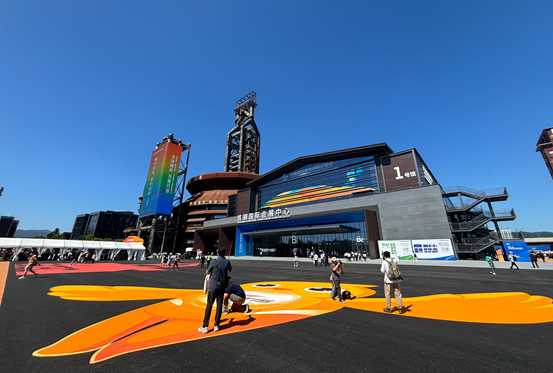 观薇智能擎“AI+健康”之力绽放2024服贸会！(图1)