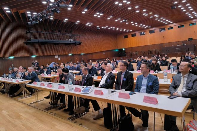 学会动态丨第六届人工智能与先进制造国际会议(AIAM2024)在德国法兰克福成功举办(图3)