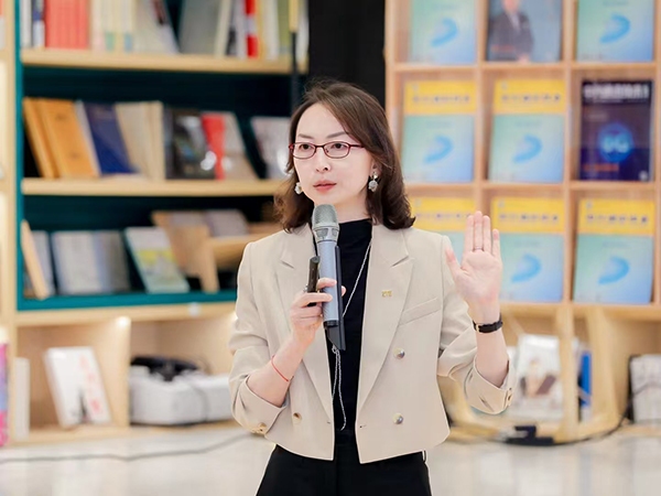 中兴通讯首席发展官崔丽：中国企业在全球AI应用商业化浪潮中可以发挥独特优势(图1)