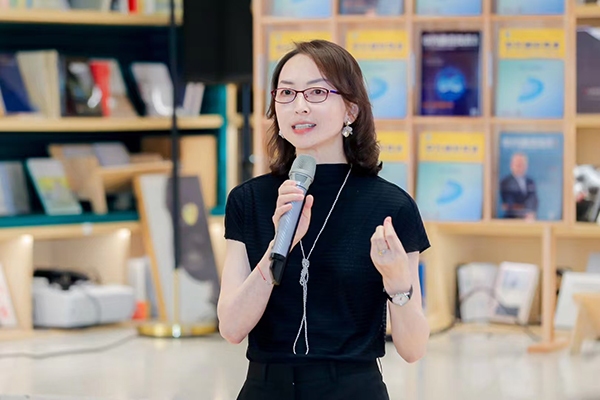 中兴通讯首席发展官崔丽：中国企业在全球AI应用商业化浪潮中可以发挥独特优势(图2)