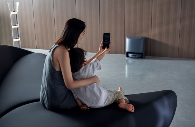 云鲸荣登2024最佳新锐AI企业榜逍遥001Max引领智能清洁新篇章(图1)