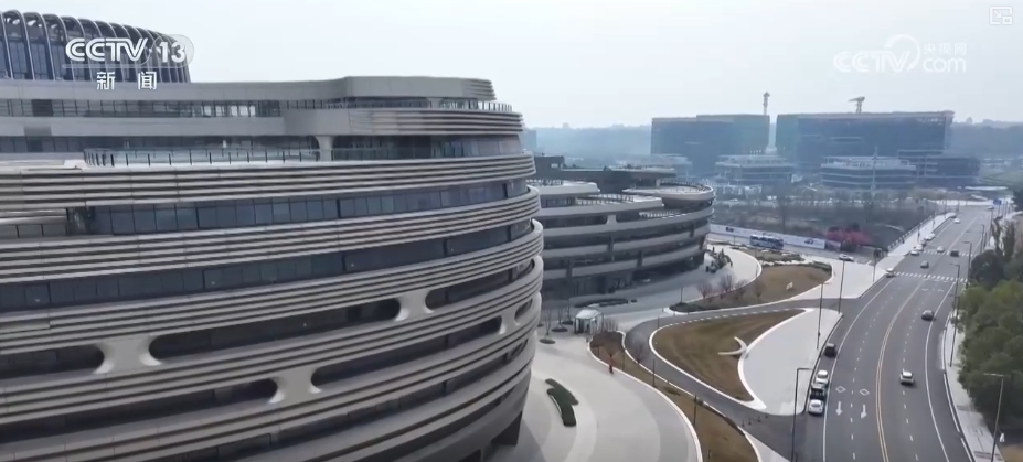 突破、创新、布局新年新干劲！人工智能加速在各行业“落地生花”(图3)