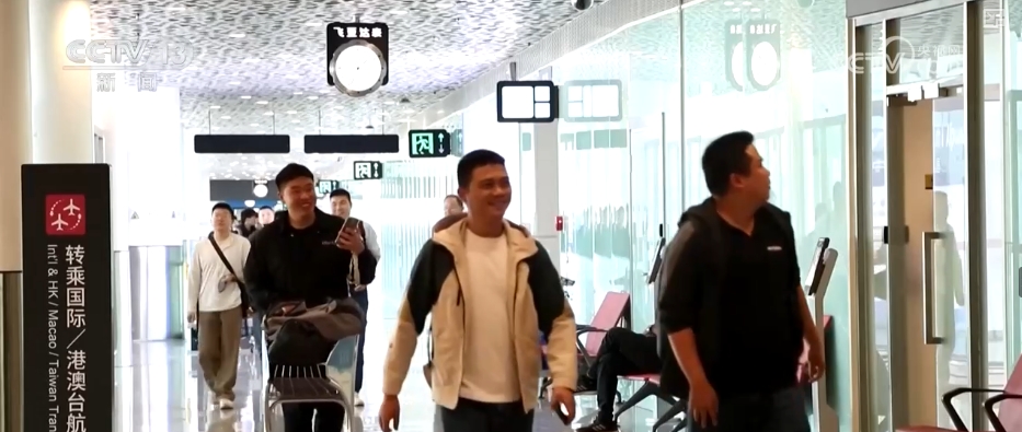 “利好举措+AI科技”助力外籍人员丝滑“智”享中国游(图4)