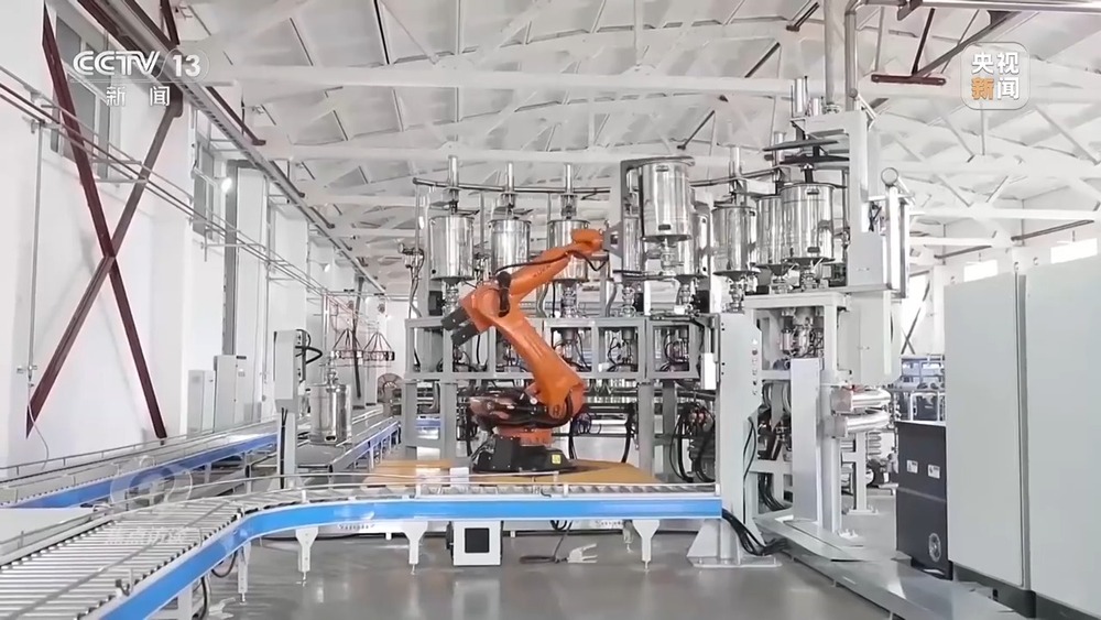 焦点访谈丨AI虚拟调度员、AI兽医助手……人工智能赋能产业、智绘未来！(图3)