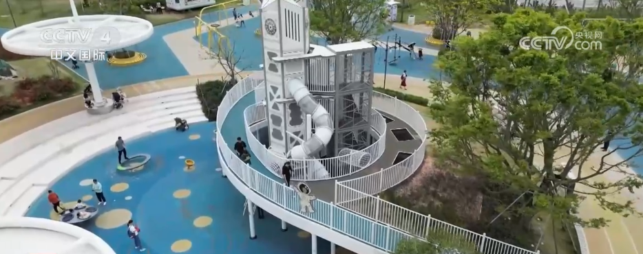 机器人做咖啡、无人机送外卖……“人工智能+消费”促进新型消费加快发展(图2)