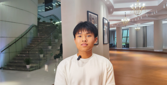 汉台青年东湖高新企业行：解码AI新图景共探发展新机遇(图4)