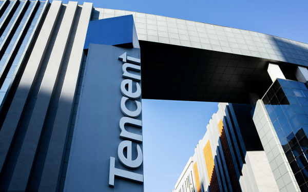 腾讯登顶公募重仓榜首资本“科技至上”进行时(图1)