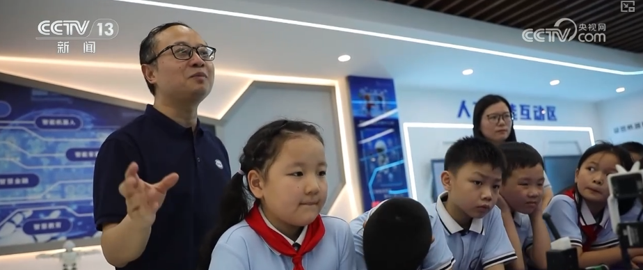 “人工智能+教育”快速铺开多路径破解中小学AI教育“谁来教”难题(图9)