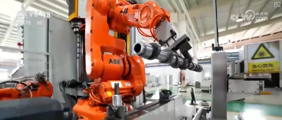 从政策到投资、从壮大新动能到“人工智能+”怎么干？多维度解读中央经济工作会议精神(图9)