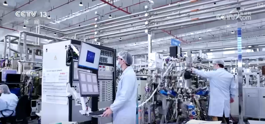 从政策到投资、从壮大新动能到“人工智能+”怎么干？多维度解读中央经济工作会议精神(图21)