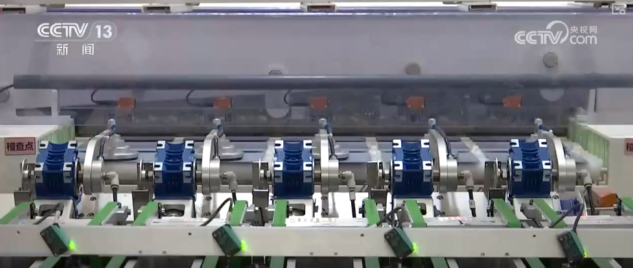 从政策到投资、从壮大新动能到“人工智能+”怎么干？多维度解读中央经济工作会议精神(图22)