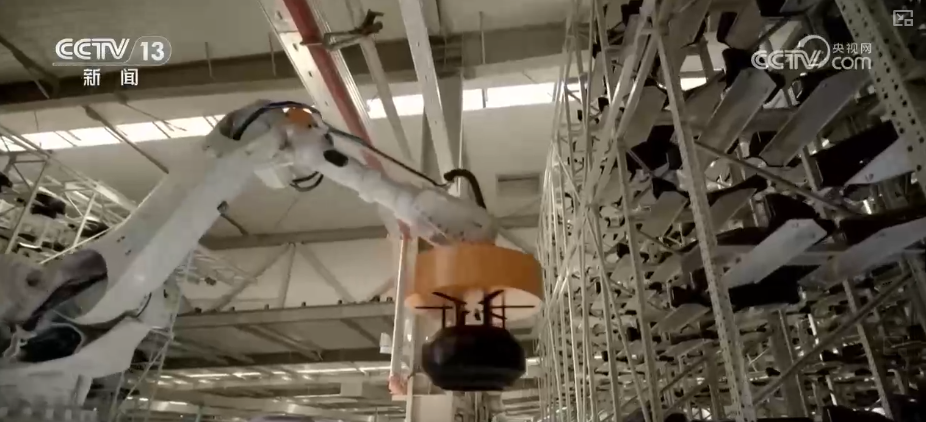 从政策到投资、从壮大新动能到“人工智能+”怎么干？多维度解读中央经济工作会议精神(图27)