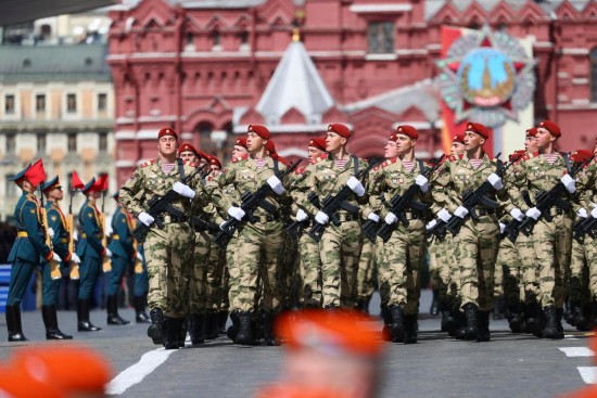 观天下丨俄年度热词聚焦“胜利”“人工智能”“拉布布”也上榜(图1)