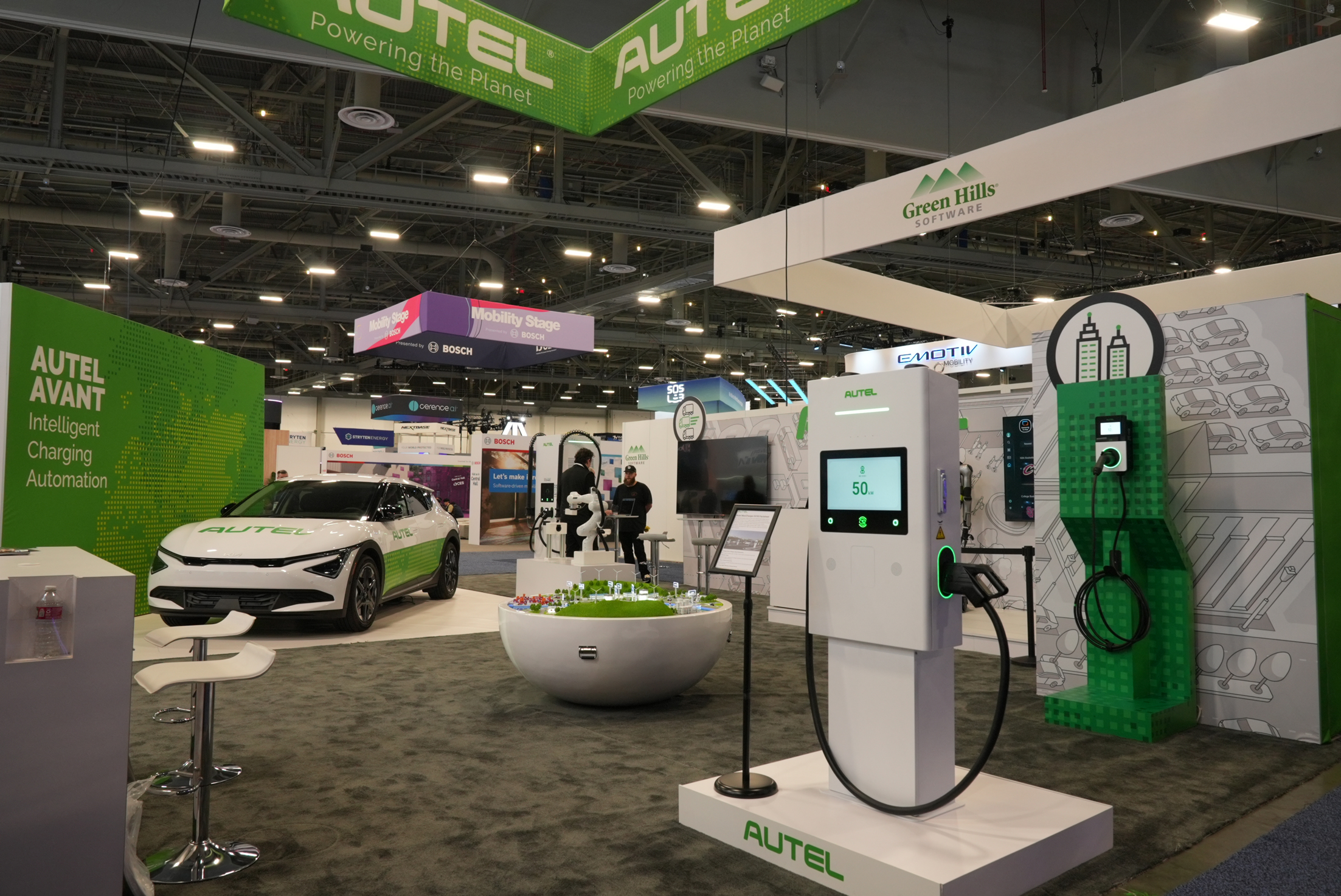 道通科技CES2026AI系统级突破：具身智能集群与智能充电网络勾勒未来蓝图(图1)