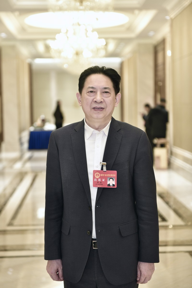 专访市人大代表山东农担党委书记、董事长李航：推动人工智能与绿色低碳融合实现“双碳”目标与绿色转型“新解法”_泉城新闻_大众网(图1)