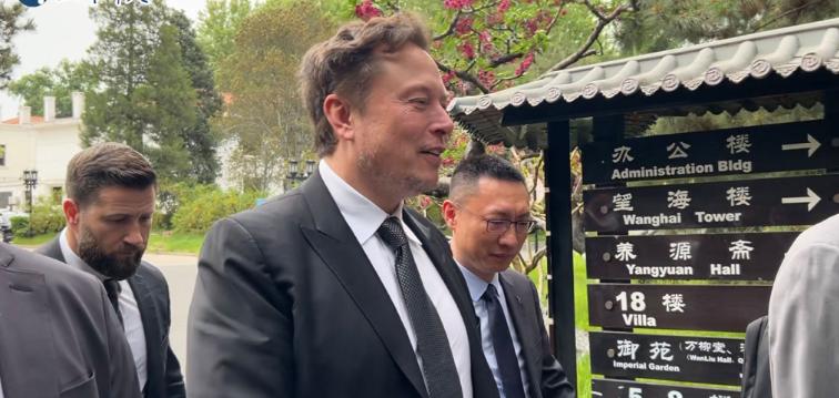 2024AI技术飞跃驱动自动驾驶新纪元特斯拉英伟达微美全息齐头并进加速落地(图3)